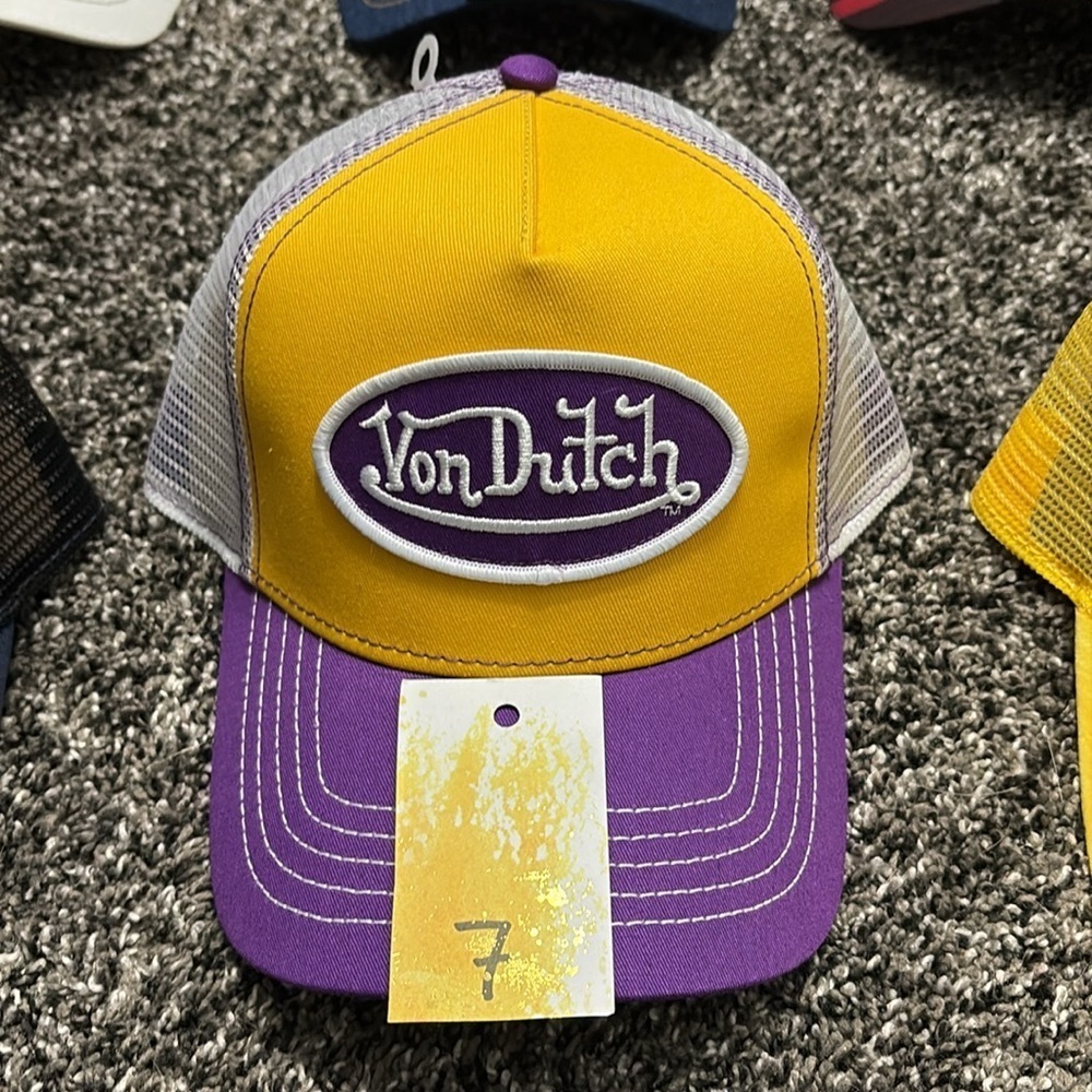 Von Dutch Trucker Hat - Picture 7 of 12